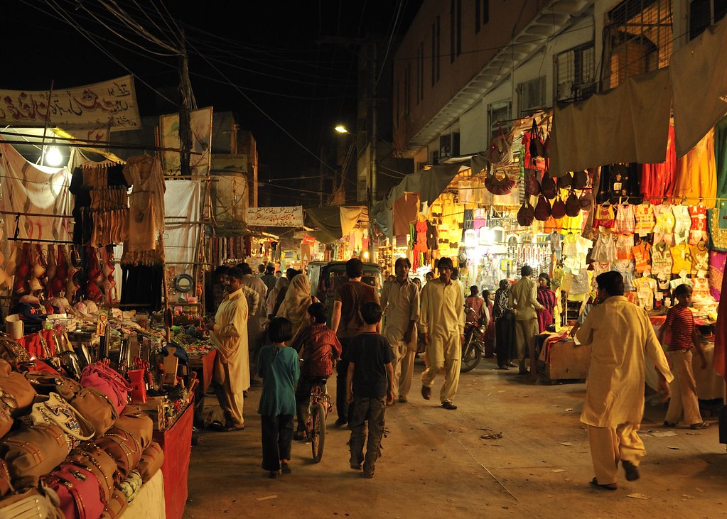 The Lahore High Court has ordered markets to close early to help reduce smog.