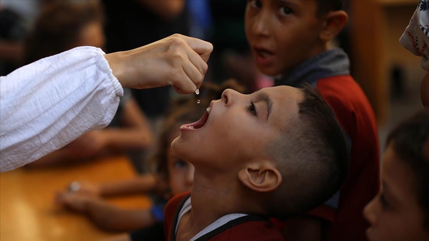 Polio vaccinations in northern Gaza will continue for a second day.